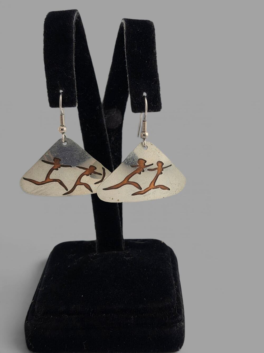 Vintage Rock Art Running Hunter Figures Spear Silver Tone Dangle Earrings